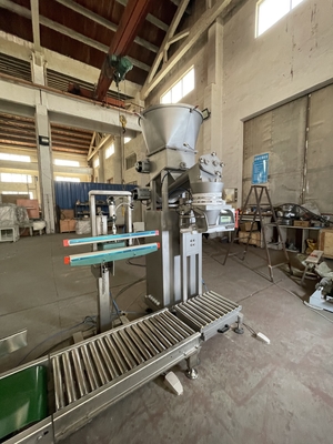 5-10kg Semi-automatic Powder Packing Machine for Coconut Shreds Shredded Coconut Stuffing
